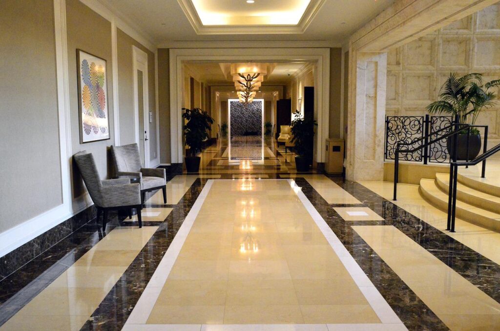 hotel, luxury, lobby-4638955.jpg